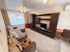, 3-комн., Амурский район